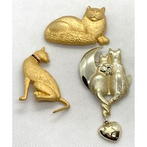 Vintage‎ Lot 3 Gold Tone Cat Kitty Pin Brooch Cats Sitting on Moon Cattails AJC